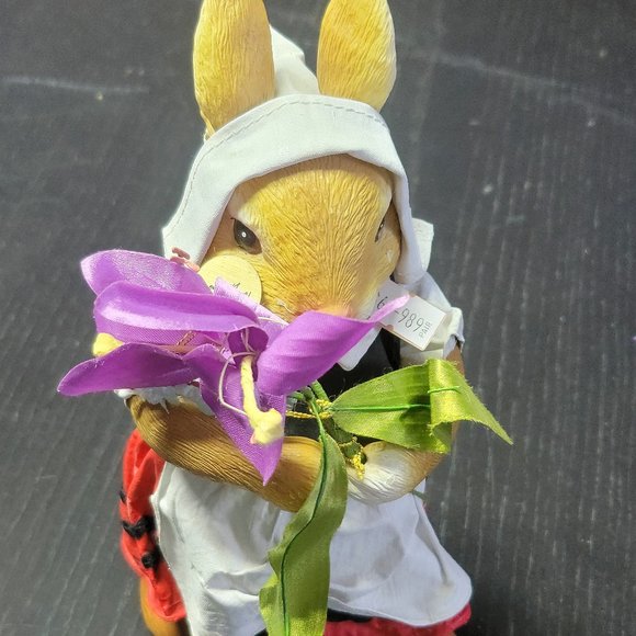 Clothtique Bunny Pair by Possible Dreams Ltd - Picture 8 of 13